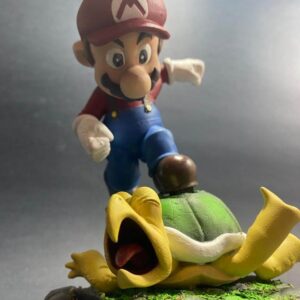 Estátua Mario e Koopa Troopa 1